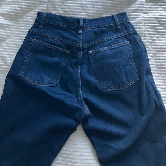 L.L.Bean Women's Ultra High-Rise Relaxed Tapered-Leg Double L Jeans - Picture 2 of 8